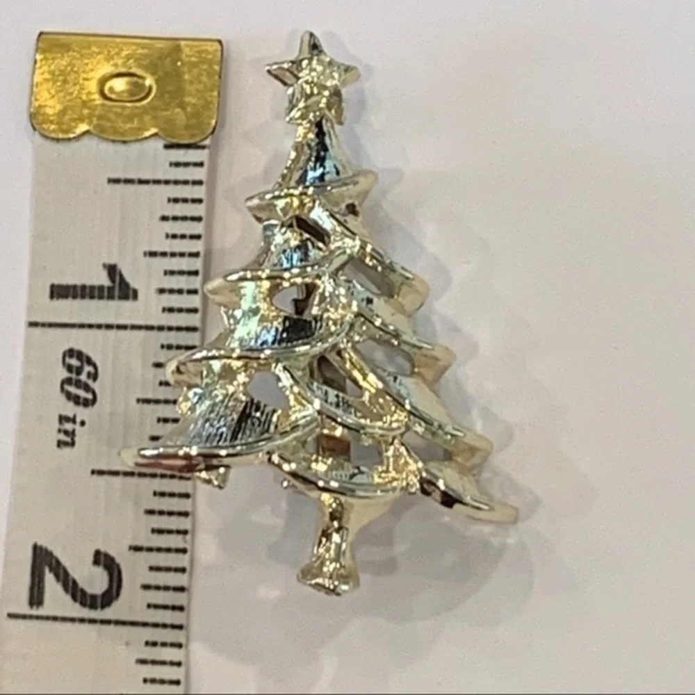 Silver tone Christmas tree brooch